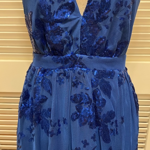 Lulus Captivating Essence Blue Sequin Backless Maxi Dress, Size Medium, NWT - Picture 6 of 17